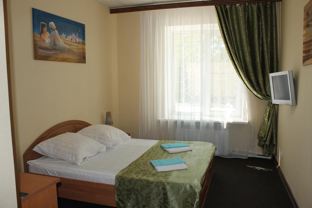 Hotel Nika Smolensk Exteriör bild